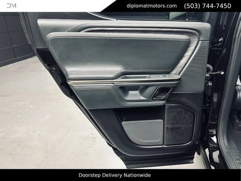 Used 2022 Rivian R1T Adventure AWD/4WD image 27