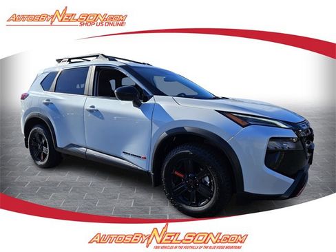 Used 2025 Nissan Rogue Rock Creek image 1