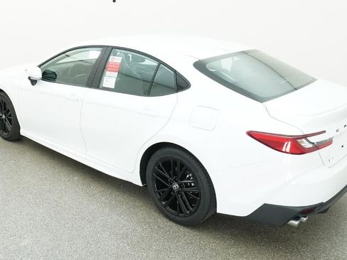 New 2026 Toyota Camry SE image 38