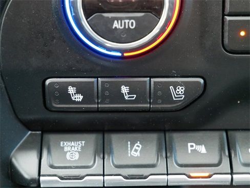 Used 2020 Chevrolet Silverado 3500 High Country w/ Z71 Off-Road Package image 17