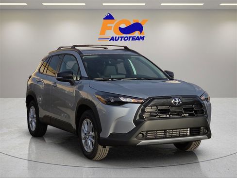 New 2026 Toyota Corolla Cross LE image 6