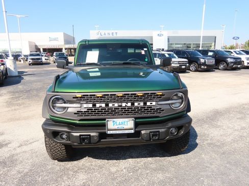Certified 2023 Ford Bronco Badlands image 5