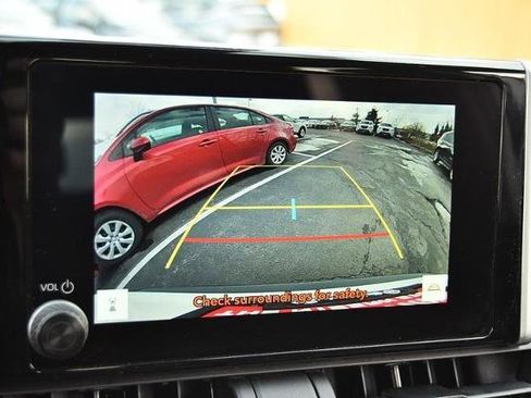 Used 2025 Toyota RAV4 LE image 12