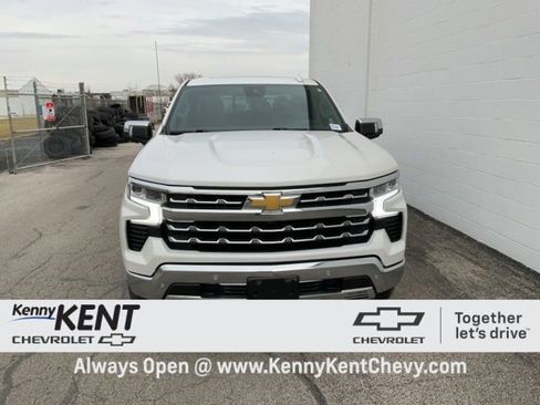 Certified 2022 Chevrolet Silverado 1500 LTZ w/ Technology Package image 5