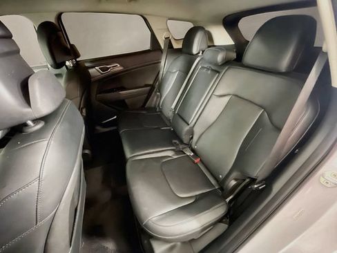 Used 2023 Kia Sportage EX FWD image 25