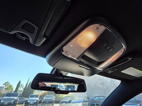 Used 2023 Dodge Charger GT image 41