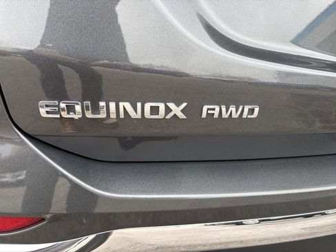 Used 2018 Chevrolet Equinox LT w/ Sun & Infotainment Package AWD/4WD image 11