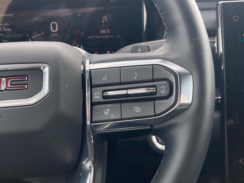 Used 2026 GMC Terrain Elevation AWD/4WD image 16