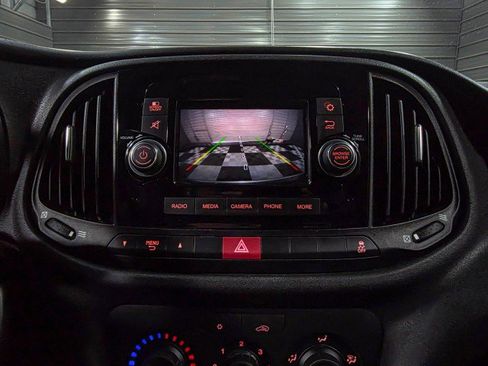 Used 2022 RAM ProMaster City Wagon image 23