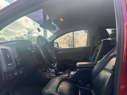 Used 2022 Chevrolet Colorado Z71 w/ Trail Boss Package image 4