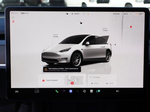 Used 2024 Tesla Model Y Long Range RWD image 25