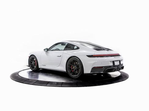 New 2026 Porsche 911 Carrera GTS image 3