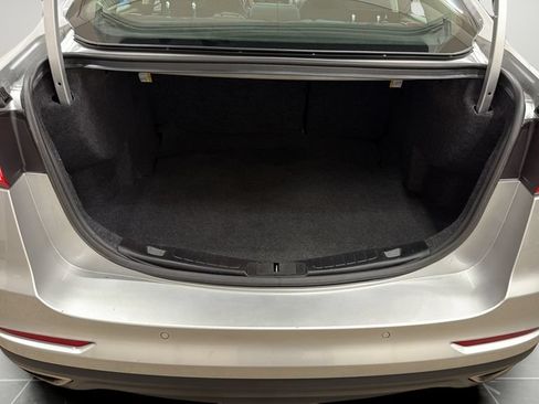 Used 2019 Ford Fusion SE AWD/4WD image 17