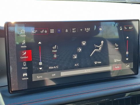 Used 2024 Dodge Hornet R/T w/ R/T Blacktop Package image 19