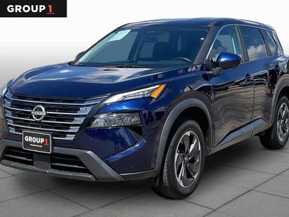 Used 2025 Nissan Rogue SV