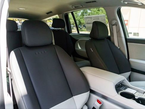 New 2026 Hyundai Ioniq 9 SEL AWD/4WD image 21