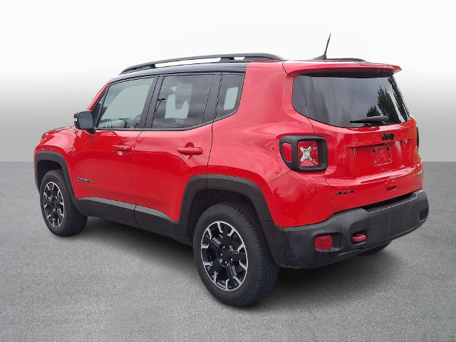 Used 2023 Jeep Renegade Trailhawk AWD/4WD image 6