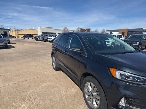 Used 2024 Ford Edge Titanium w/ Equipment Group 301A AWD/4WD image 3