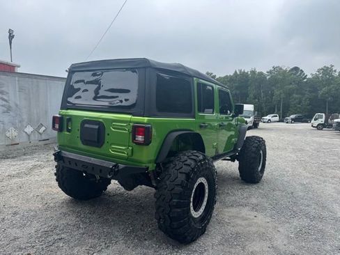 Used 2019 Jeep Wrangler Unlimited Sport image 5