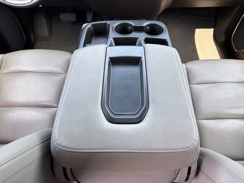 Used 2025 GMC Sierra 1500 SLT AWD/4WD image 15