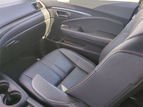 Used 2023 Honda Passport TrailSport image 16