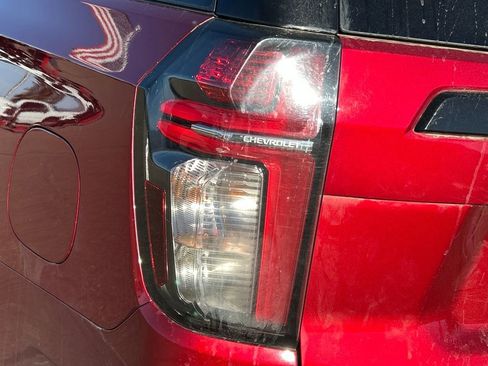 Used 2024 Chevrolet Tahoe RST w/ Sport Performance Package image 24