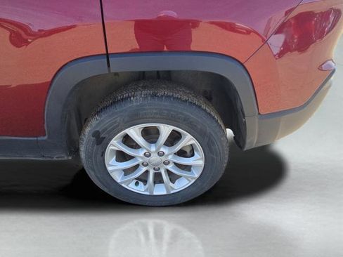 Used 2020 Jeep Cherokee Latitude image 22