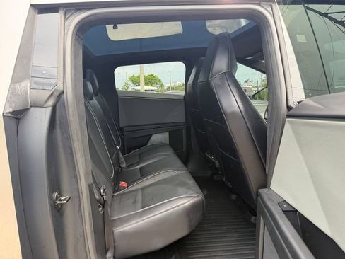 Used 2024 Tesla Cybertruck AWD Crew Cab image 14