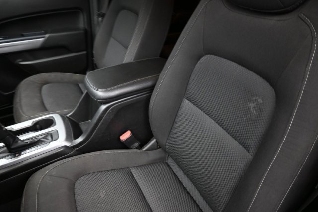 Used 2021 Chevrolet Colorado LT AWD/4WD image 17