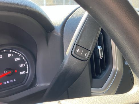 Used 2024 Chevrolet Silverado 1500 W/T w/ WT Value Package image 28