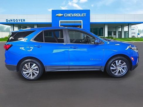 Used 2024 Chevrolet Equinox LT AWD/4WD image 6