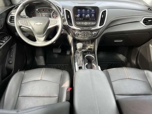 Used 2022 Chevrolet Equinox Premier AWD/4WD image 3