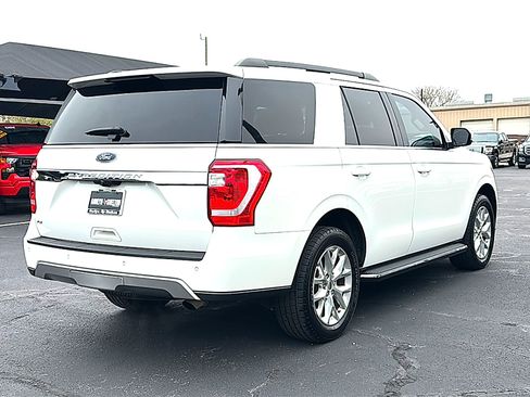 Used 2021 Ford Expedition XLT image 8