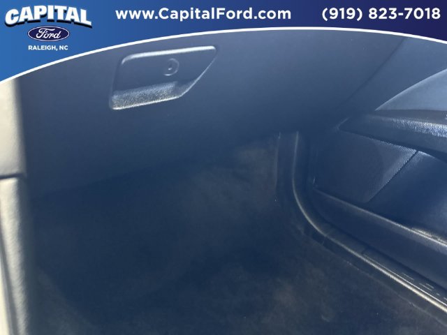 Certified 2018 Ford Fusion SE w/ Fusion SE Technology Package FWD image 28