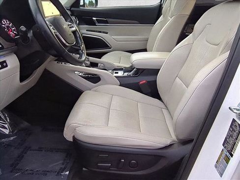 Used 2022 Kia Telluride SX w/ Towing Package image 16