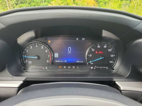 Used 2021 Ford Explorer XLT w/ Equipment Group 202A RWD image 13