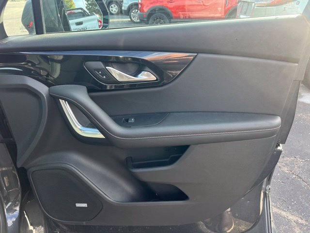 Used 2022 Chevrolet Blazer Premier w/ Enhanced Convenience Package AWD/4WD image 10