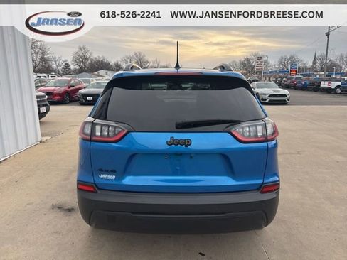 Used 2023 Jeep Cherokee Altitude Lux image 6