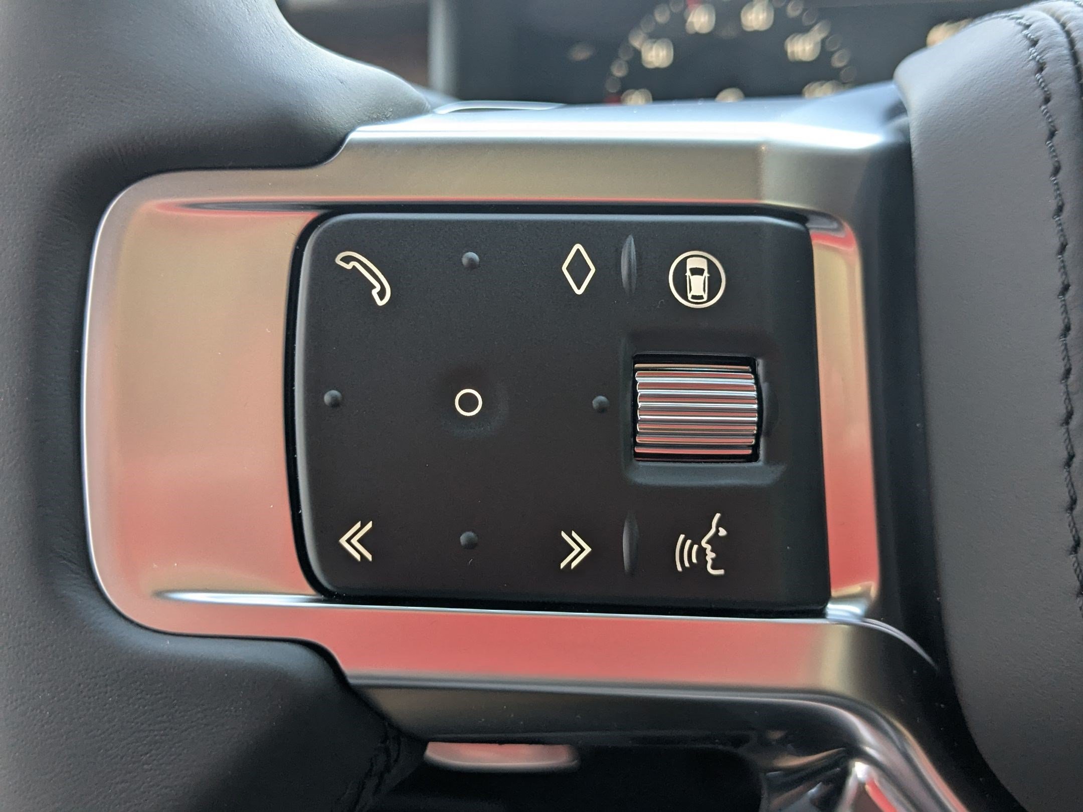 New 2026 Land Rover Discovery Dynamic SE AWD/4WD image 17