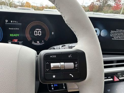 New 2026 Hyundai Santa Fe SE image 26