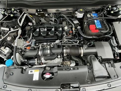 Used 2022 Honda Accord Sport image 25