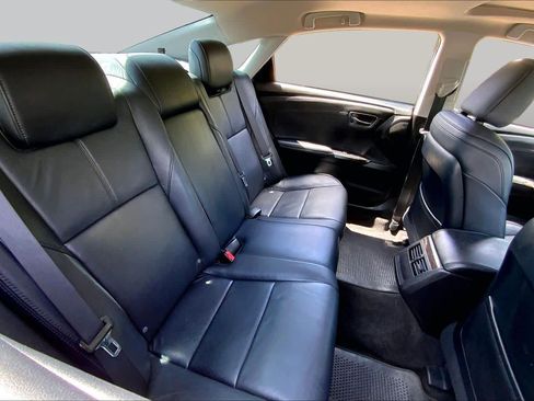 Used 2015 Toyota Avalon XLE Touring FWD image 20