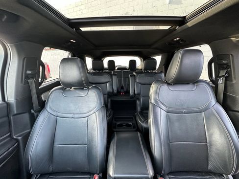 Used 2020 Ford Explorer ST w/ Premium Technology Package image 15