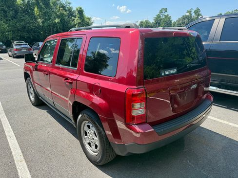 Used 2016 Jeep Patriot Sport w/ Power Value Group FWD image 4