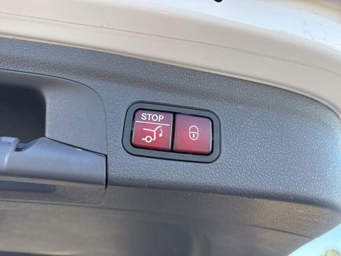 Used 2020 Mercedes-Benz GLE 350 4MATIC image 15