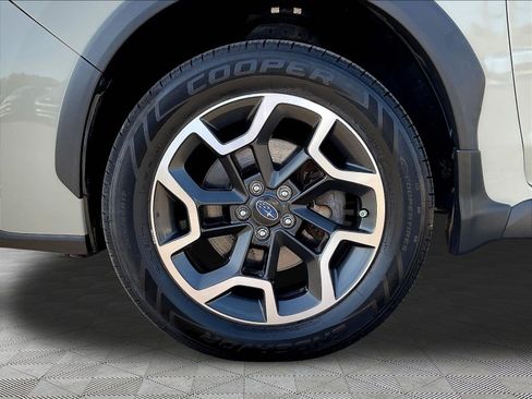 Used 2017 Subaru Crosstrek 2.0i Limited AWD/4WD image 31