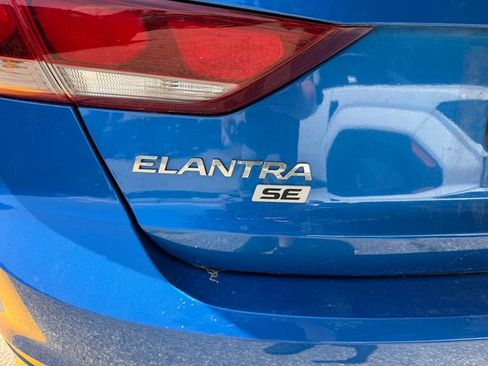 Used 2017 Hyundai Elantra SE FWD image 8