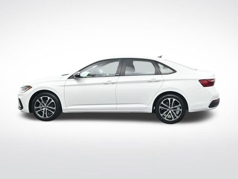 Used 2025 Volkswagen Jetta Sport FWD image 10