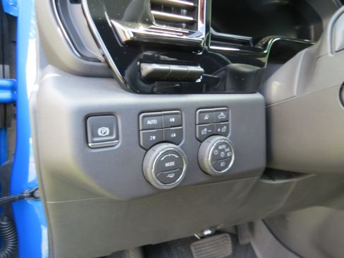 Used 2026 Chevrolet Silverado 1500 ZR2 AWD/4WD image 19