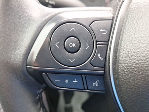 Used 2025 Toyota Corolla SE image 22